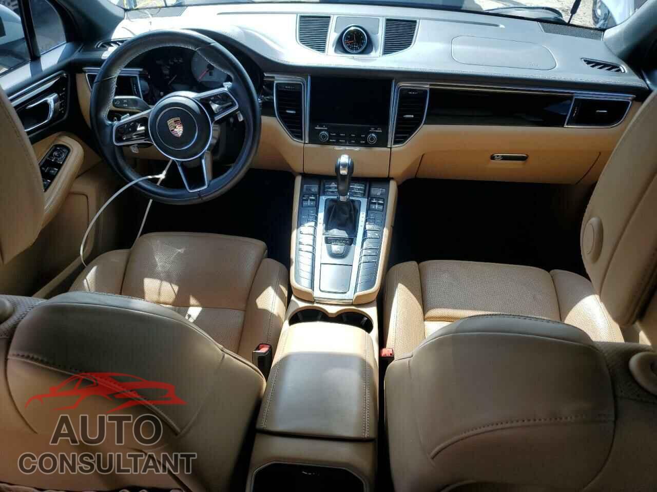 PORSCHE MACAN 2017 - WP1AB2A55HLB19417