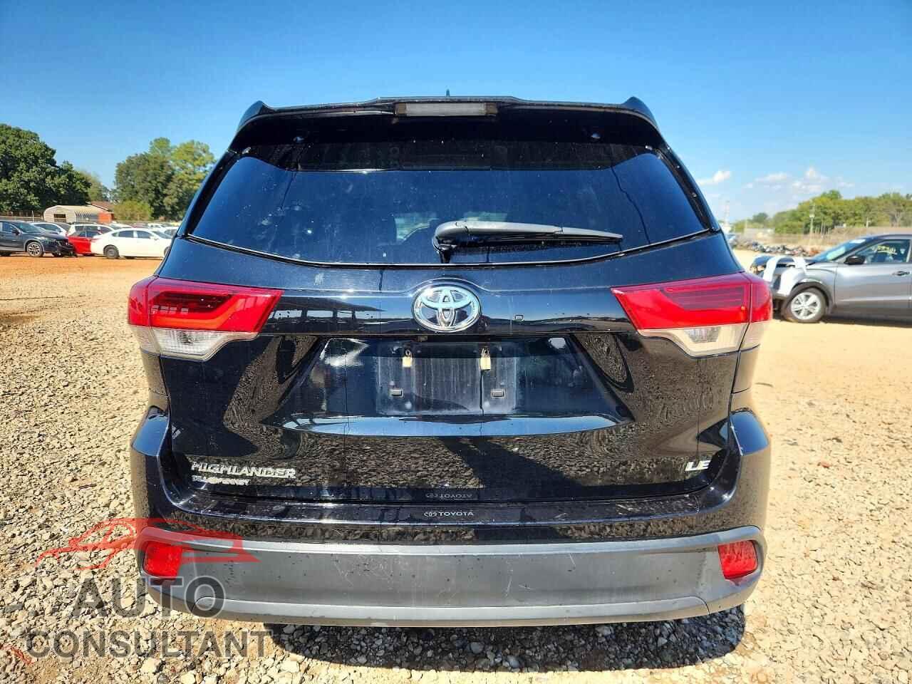 TOYOTA HIGHLANDER 2018 - 5TDZZRFH1JS258024