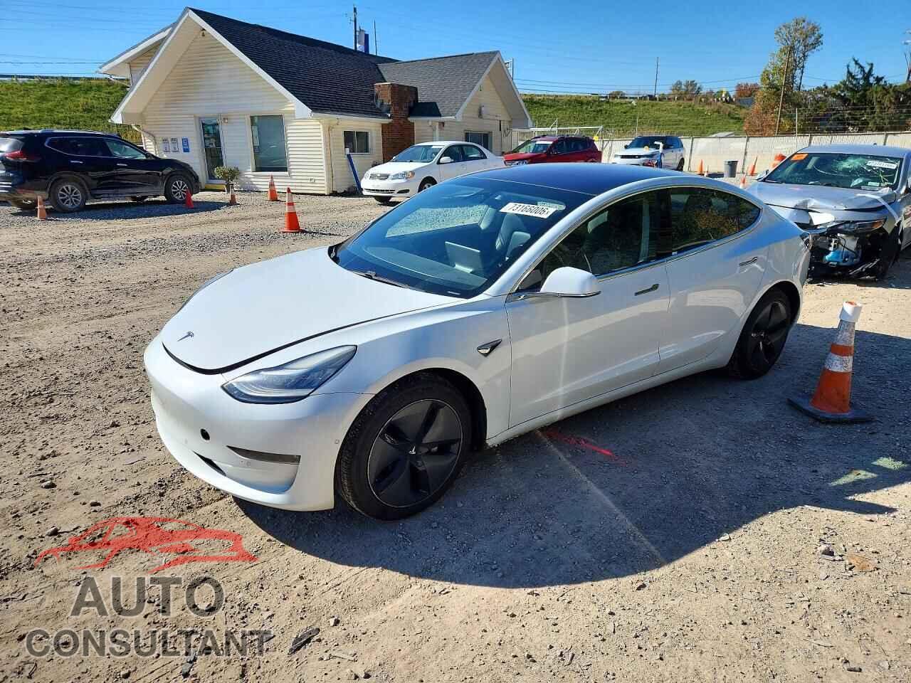 TESLA MODEL 3 2018 - 5YJ3E1EB2JF089054