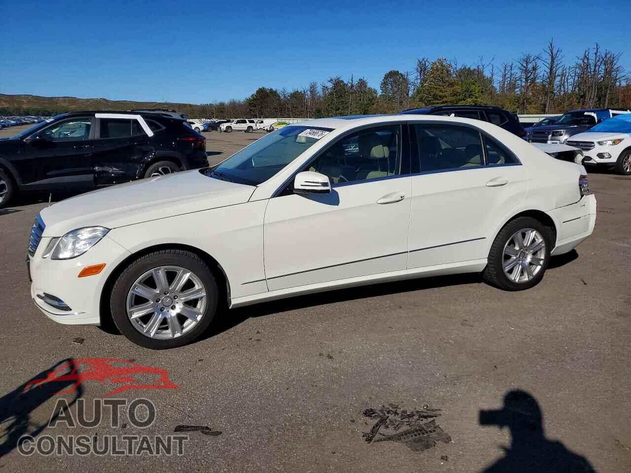 MERCEDES-BENZ E-CLASS 2012 - WDDHF8JB8CA617120