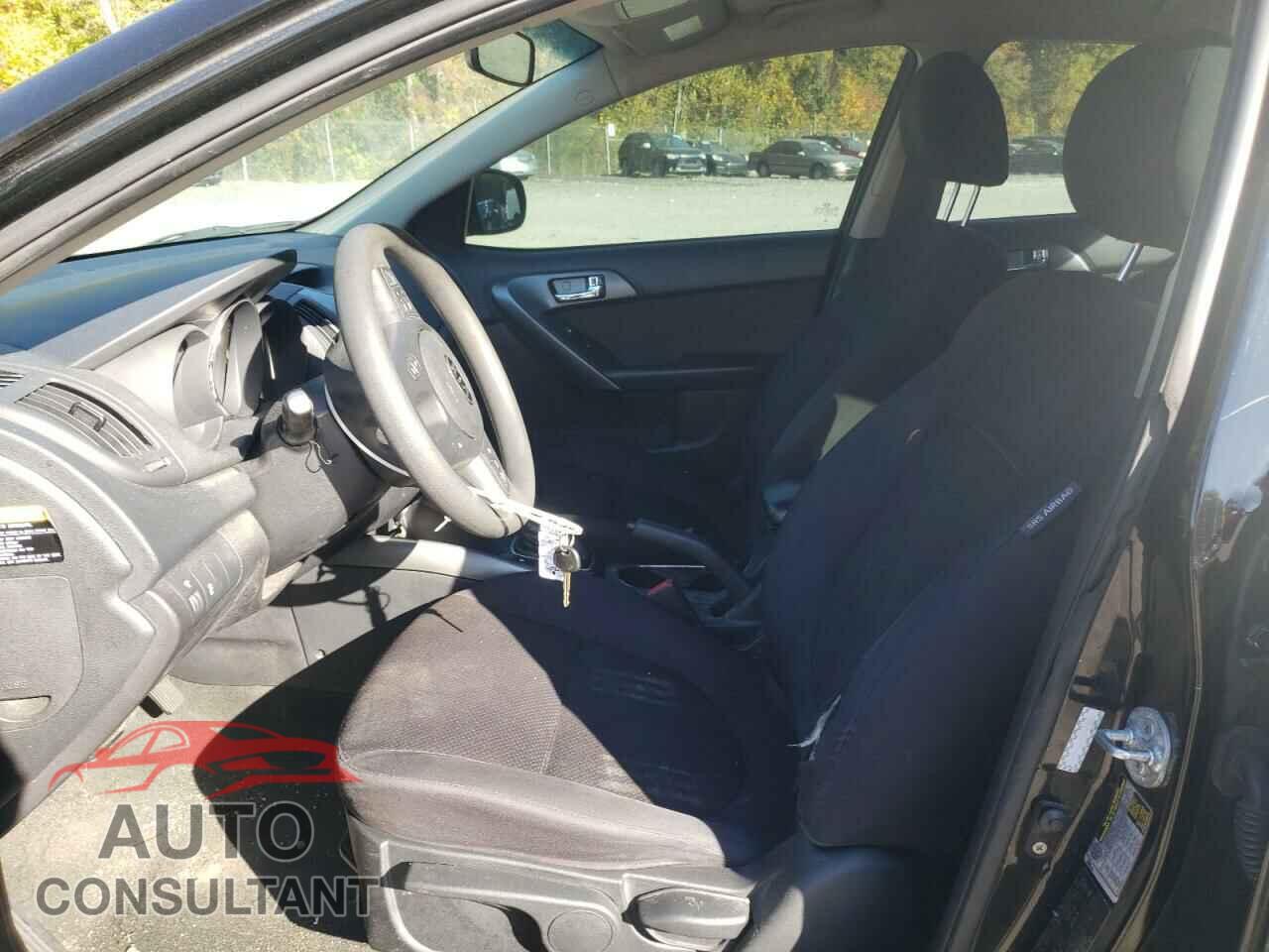 KIA FORTE 2013 - KNAFU4A20D5670112