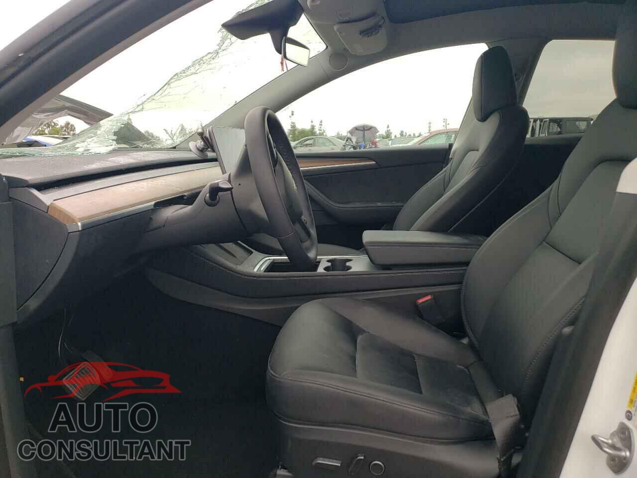 TESLA MODEL Y 2023 - 7SAYGDEE2PA043406