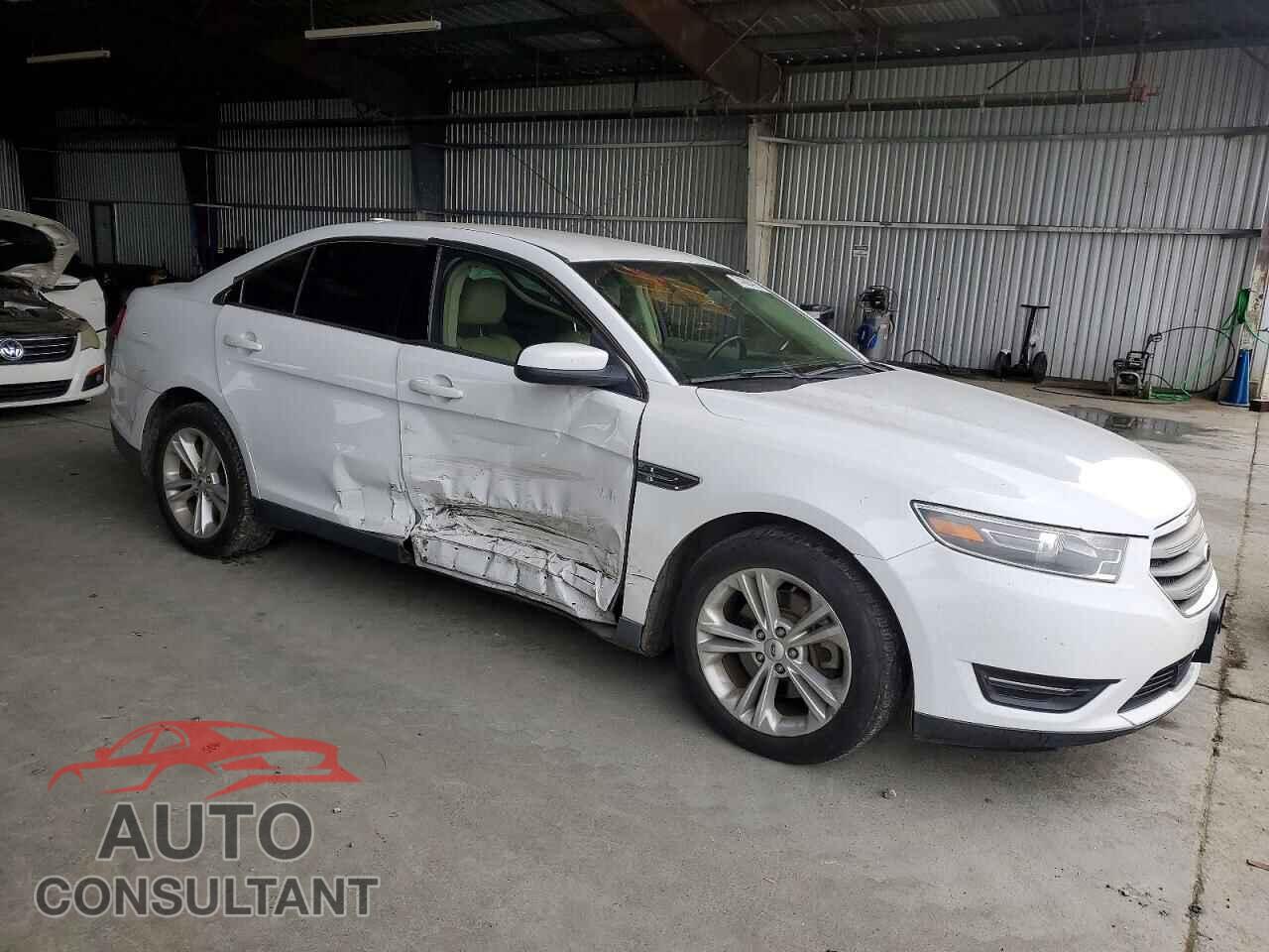 FORD TAURUS 2015 - 1FAHP2E85FG154511