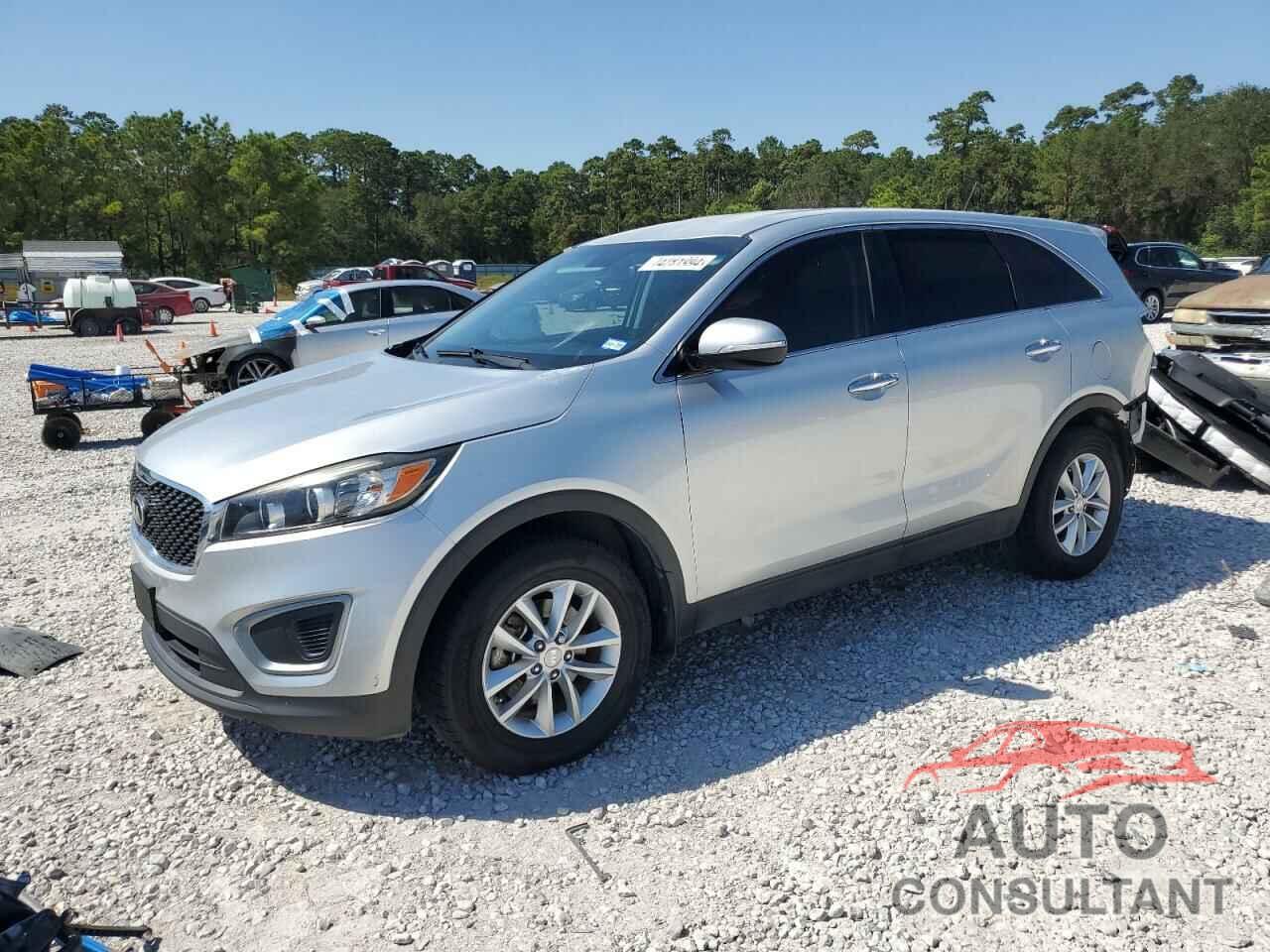KIA SORENTO 2017 - 5XYPG4A39HG231558