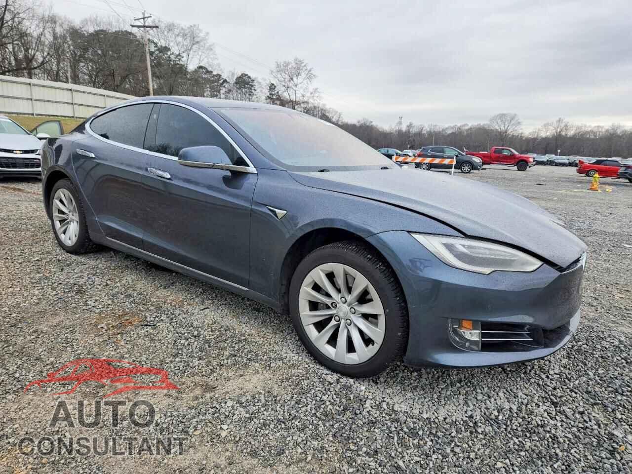 TESLA MODEL S 2017 - 5YJSA1E20HF231984