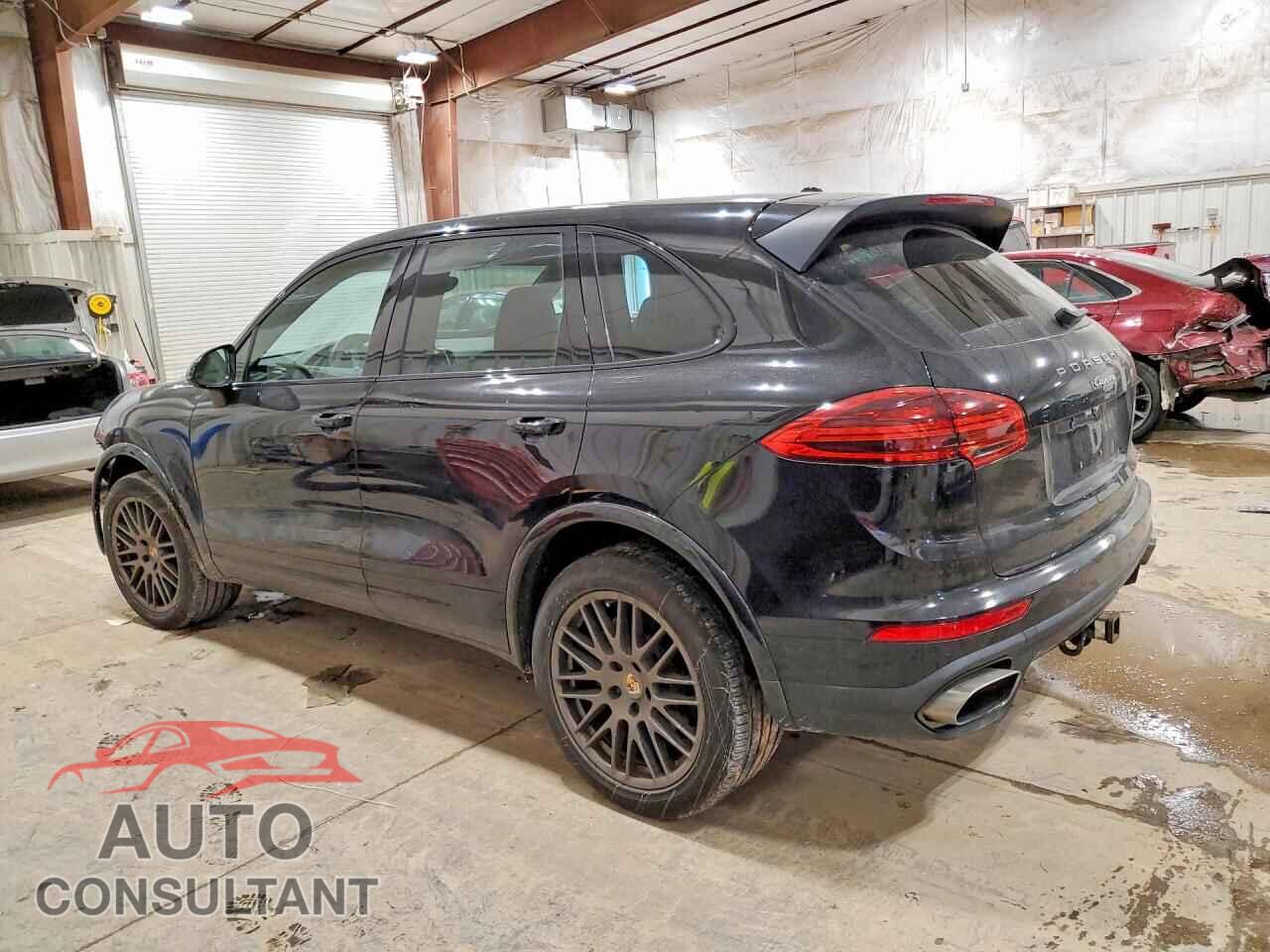 PORSCHE CAYENNE 2017 - WP1AA2A26HKA81176