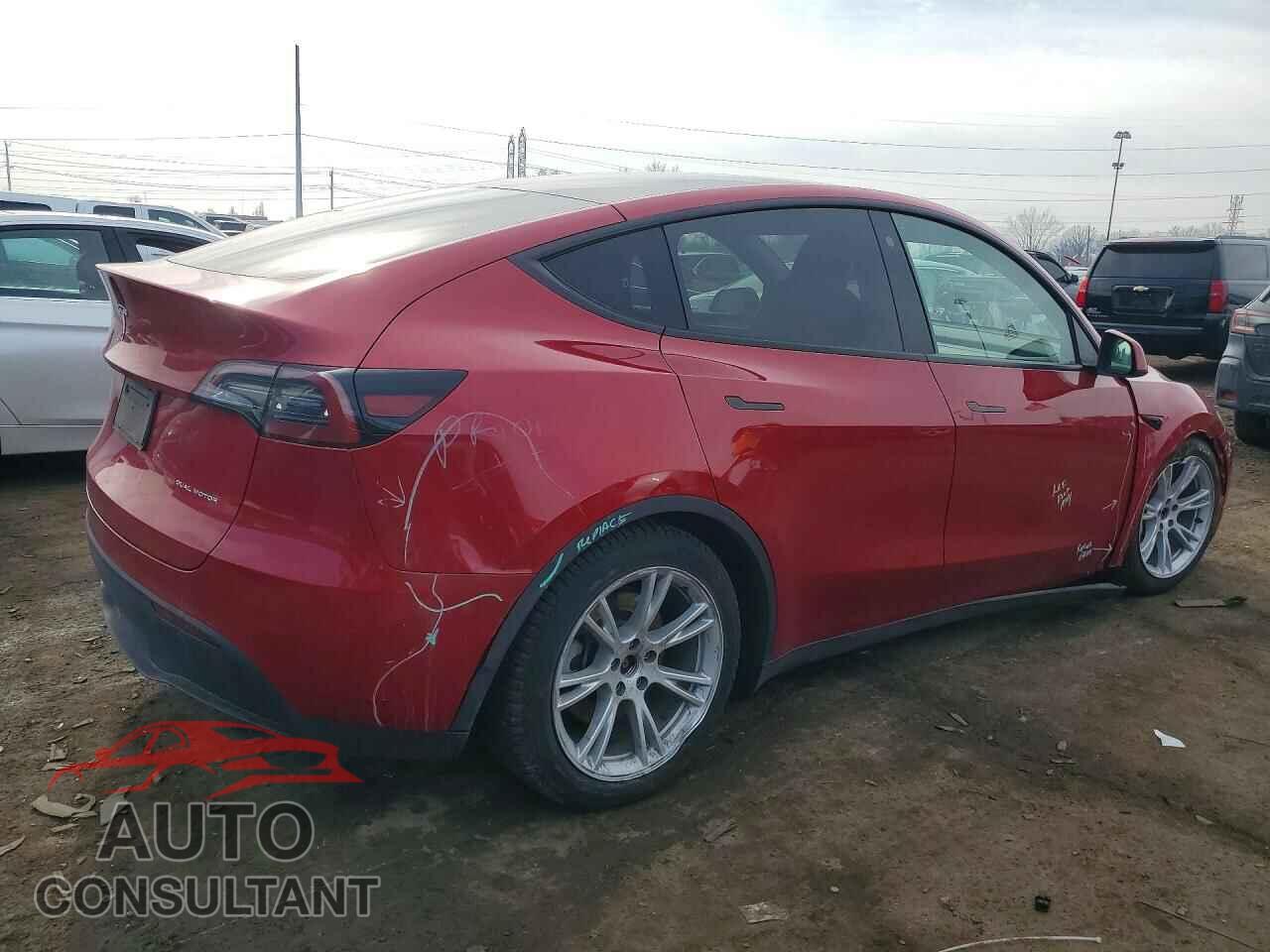 TESLA MODEL Y 2023 - 7SAYGDEE2PF782505