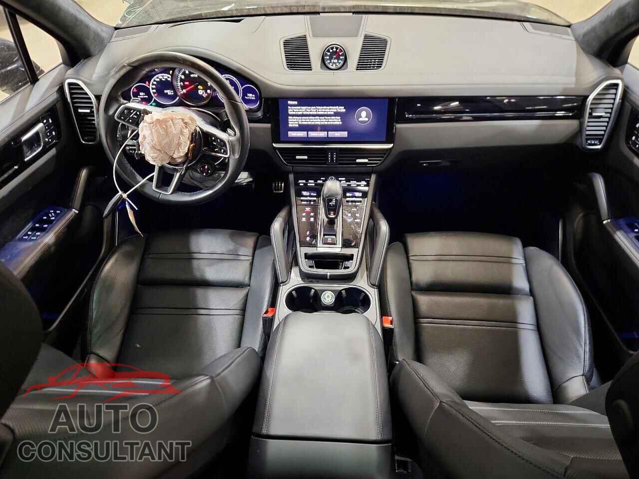 PORSCHE CAYENNE 2023 - WP1AG2AY1PDA18413