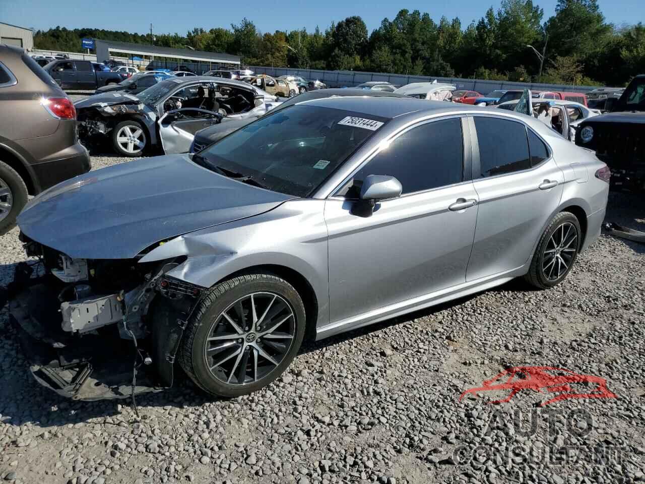 TOYOTA CAMRY 2022 - 4T1G11AK2NU623567