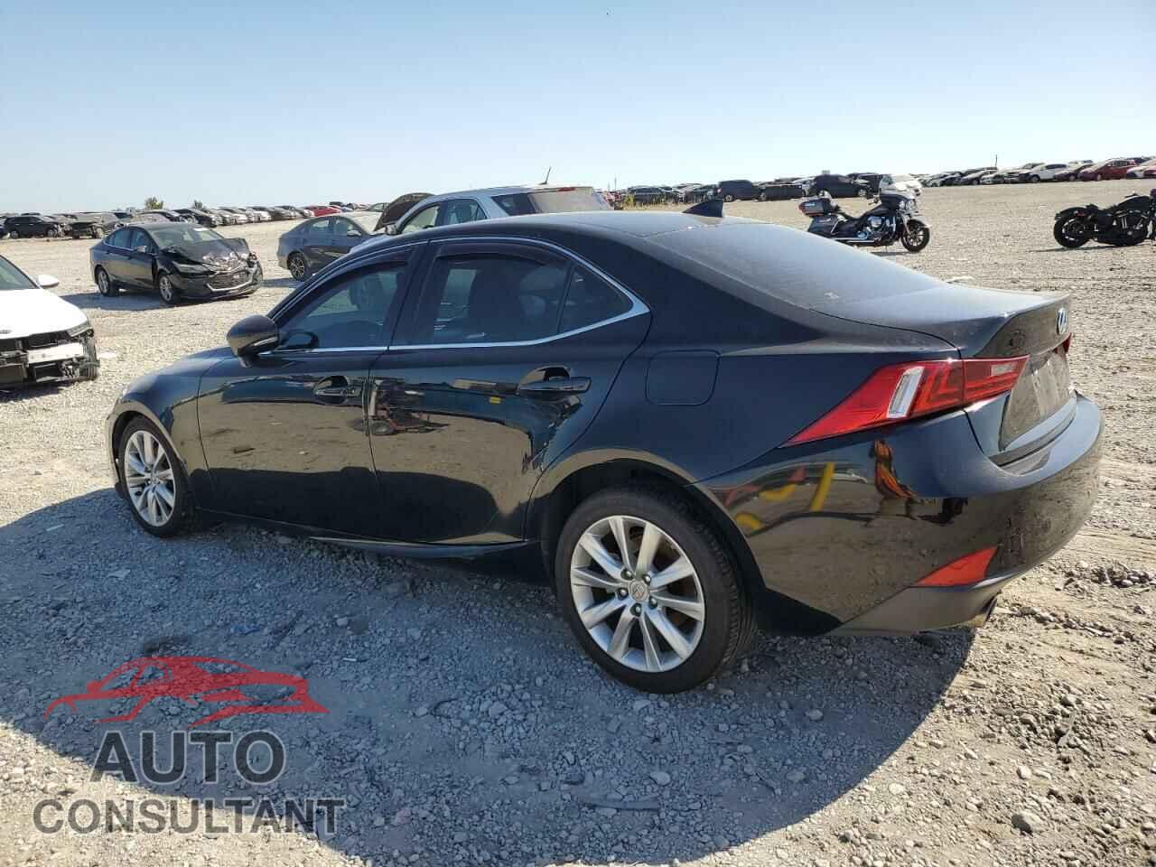 LEXUS IS 2015 - JTHBF1D20F5054420