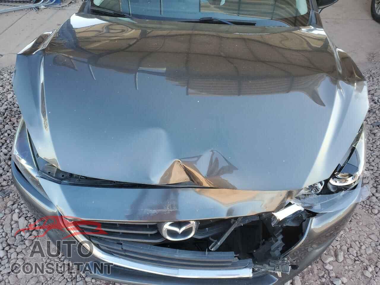 MAZDA 3 2017 - 3MZBN1V73HM146713