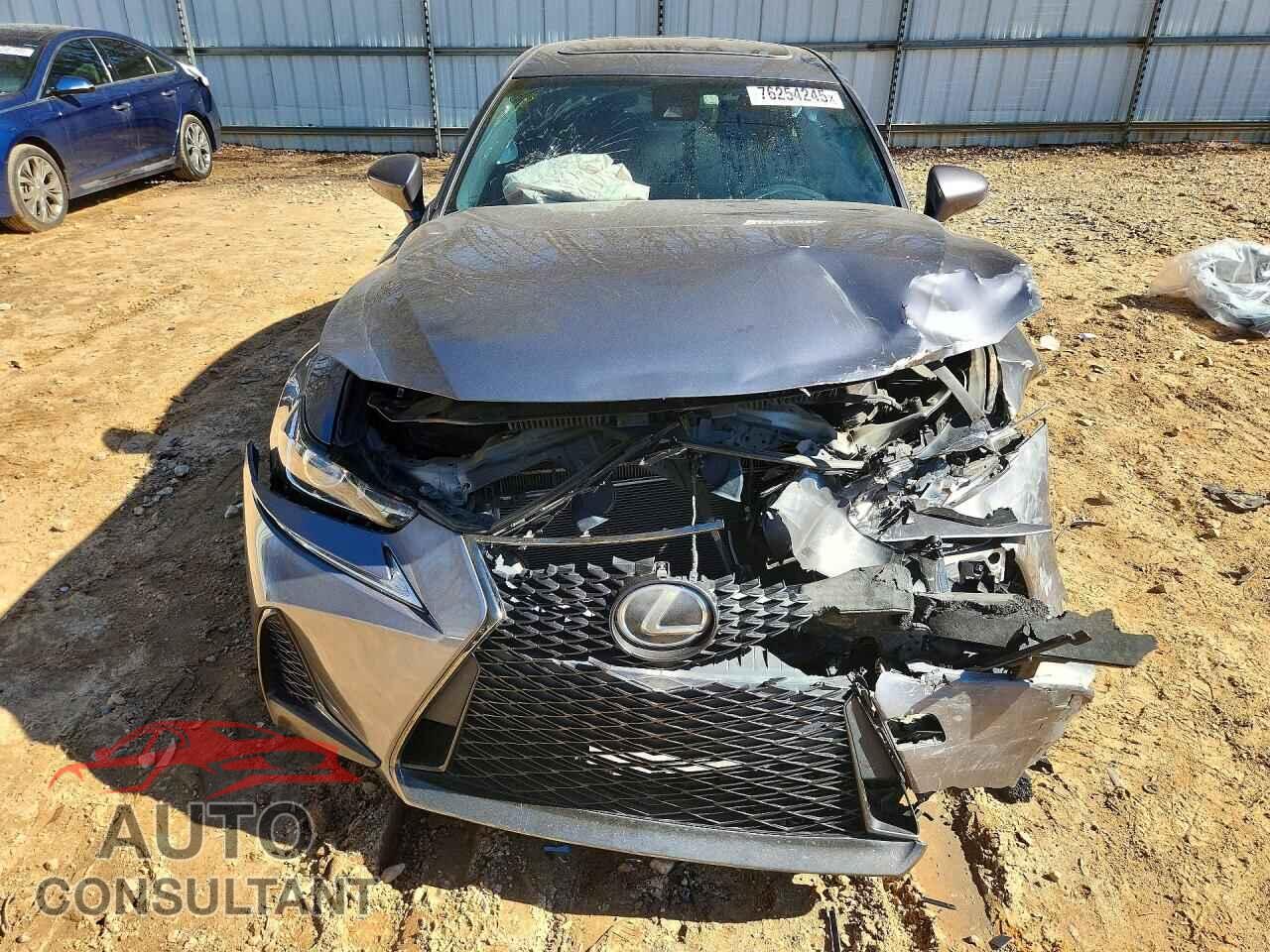 LEXUS IS 2017 - JTHCM1D20H5017879