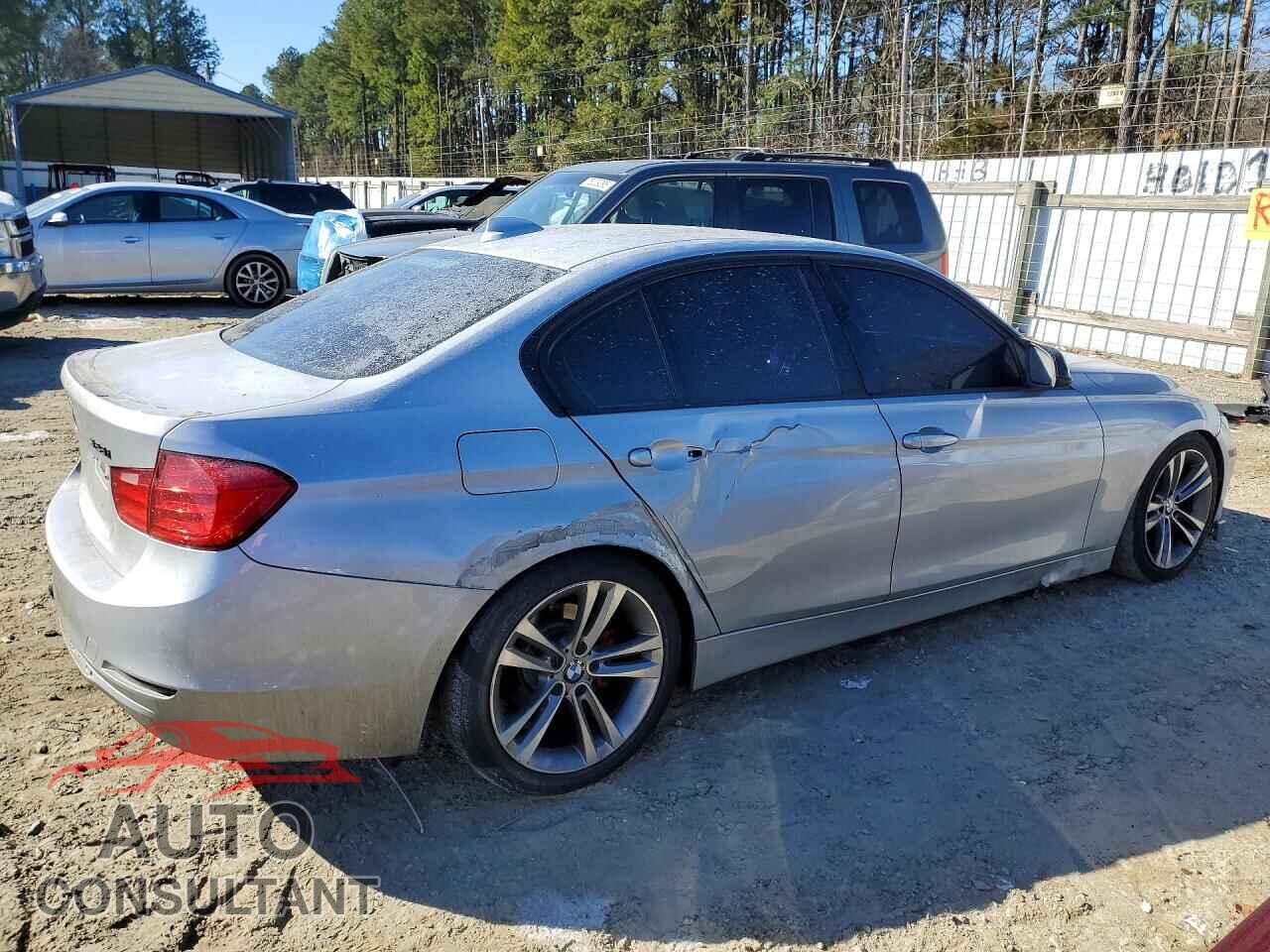 BMW 3 SERIES 2013 - WBA3A5C53DF356571