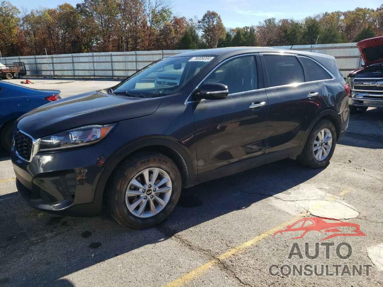 KIA SORENTO 2019 - 5XYPG4A30KG505009