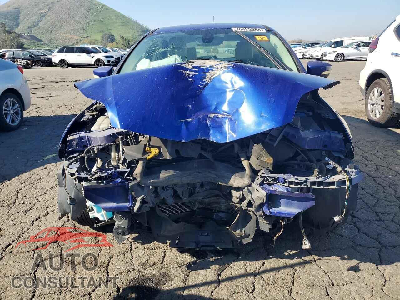 FORD FOCUS 2012 - 1FAHP3M28CL362579