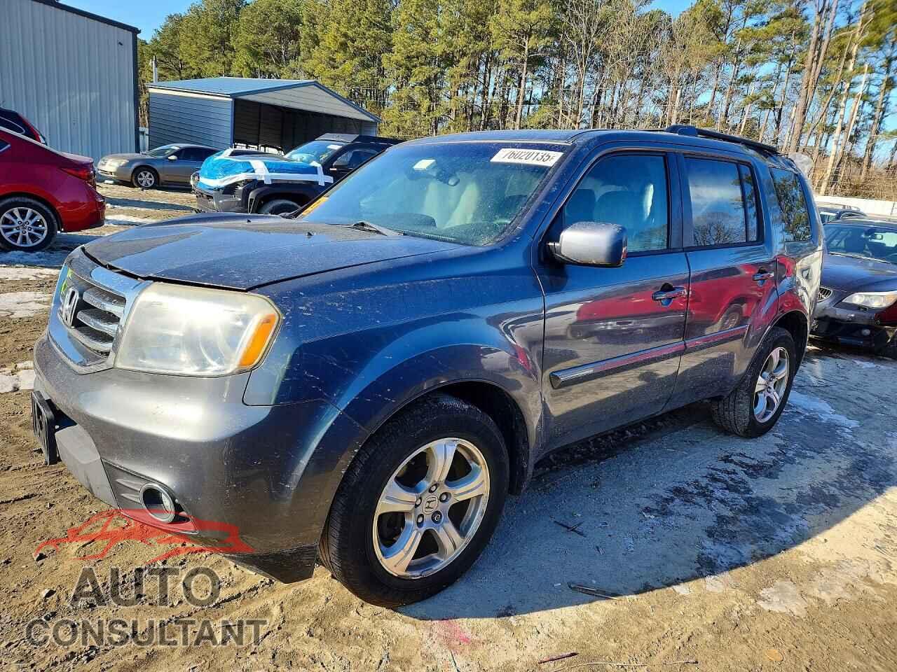 HONDA PILOT 2013 - 5FNYF4H48DB052984