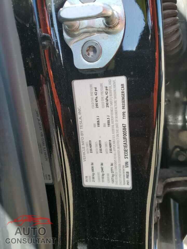 TESLA MODEL 3 2018 - 5YJ3E1EA3JF005847