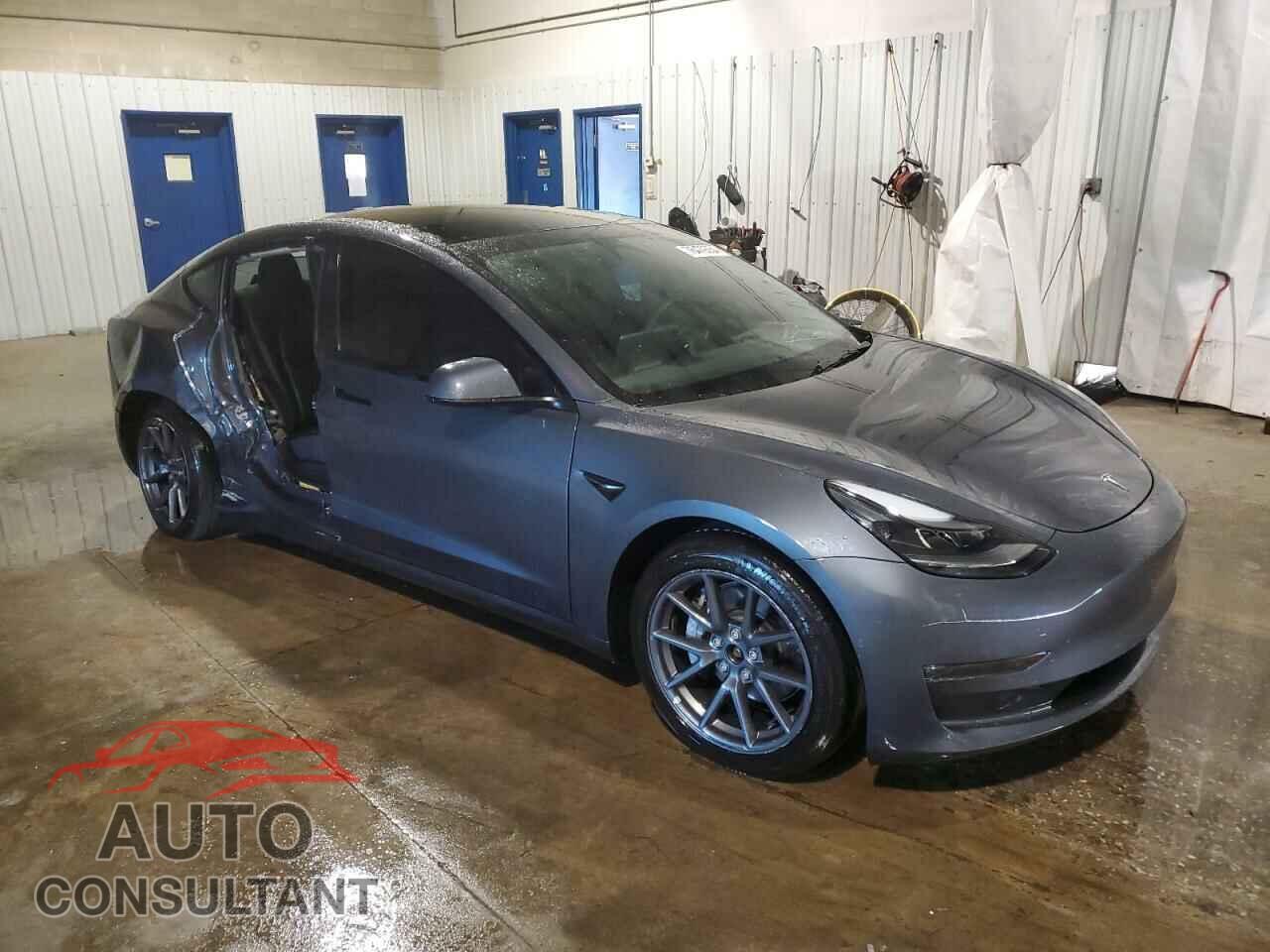 TESLA MODEL 3 2022 - 5YJ3E1EB9NF335622