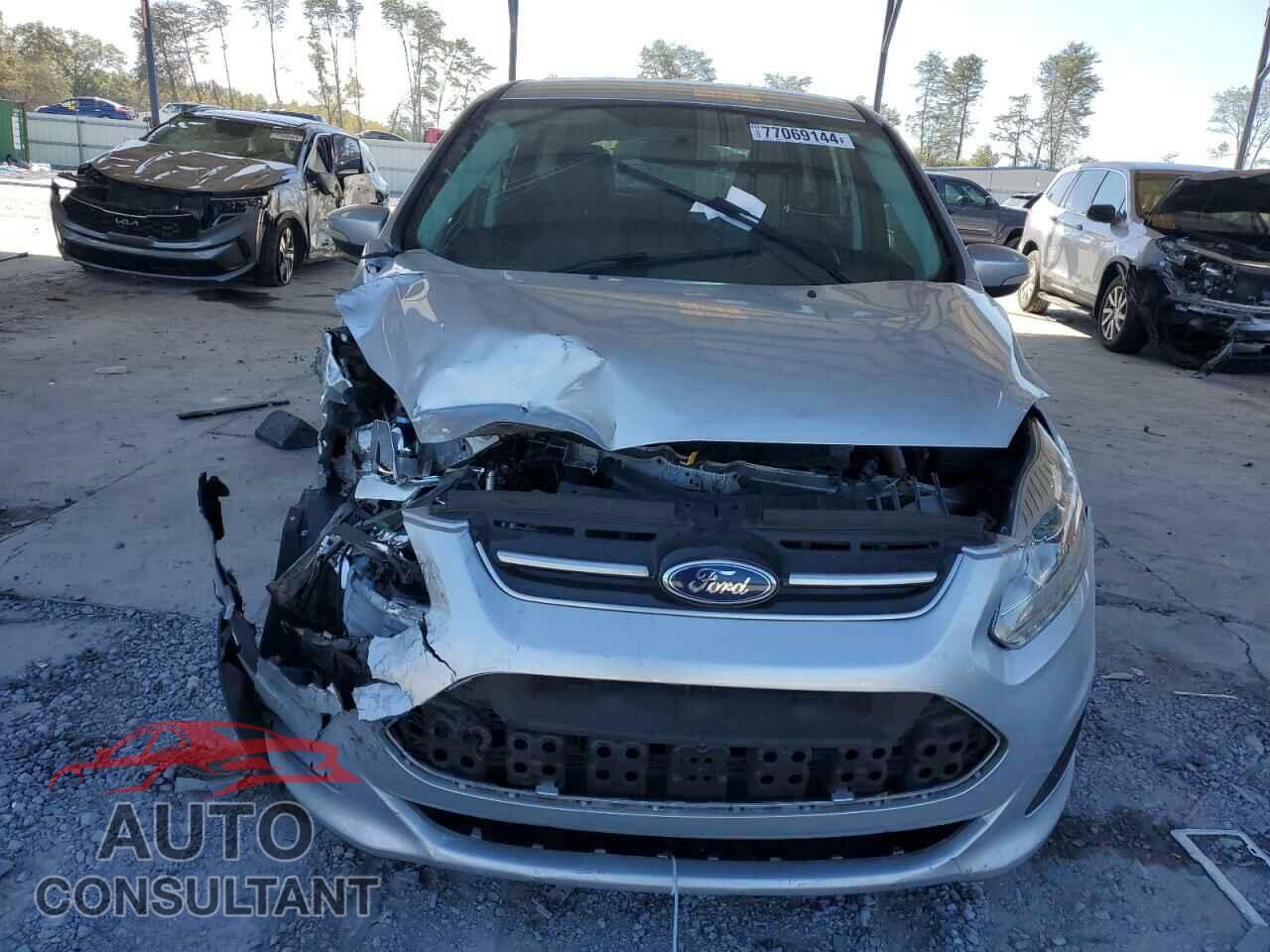 FORD CMAX 2017 - 1FADP5AU6HL117660