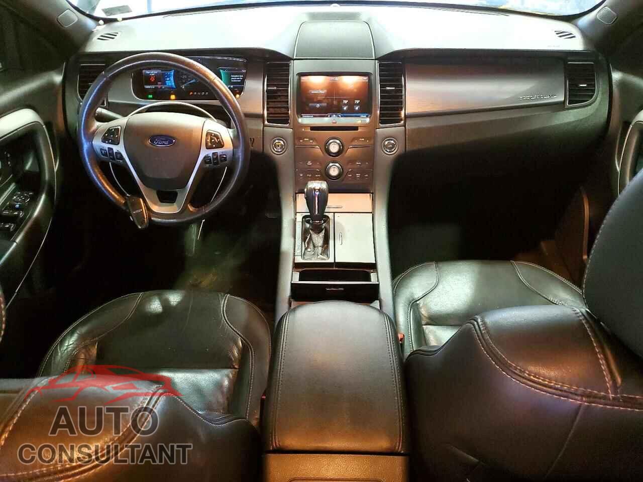 FORD TAURUS 2015 - 1FAHP2E80FG148101