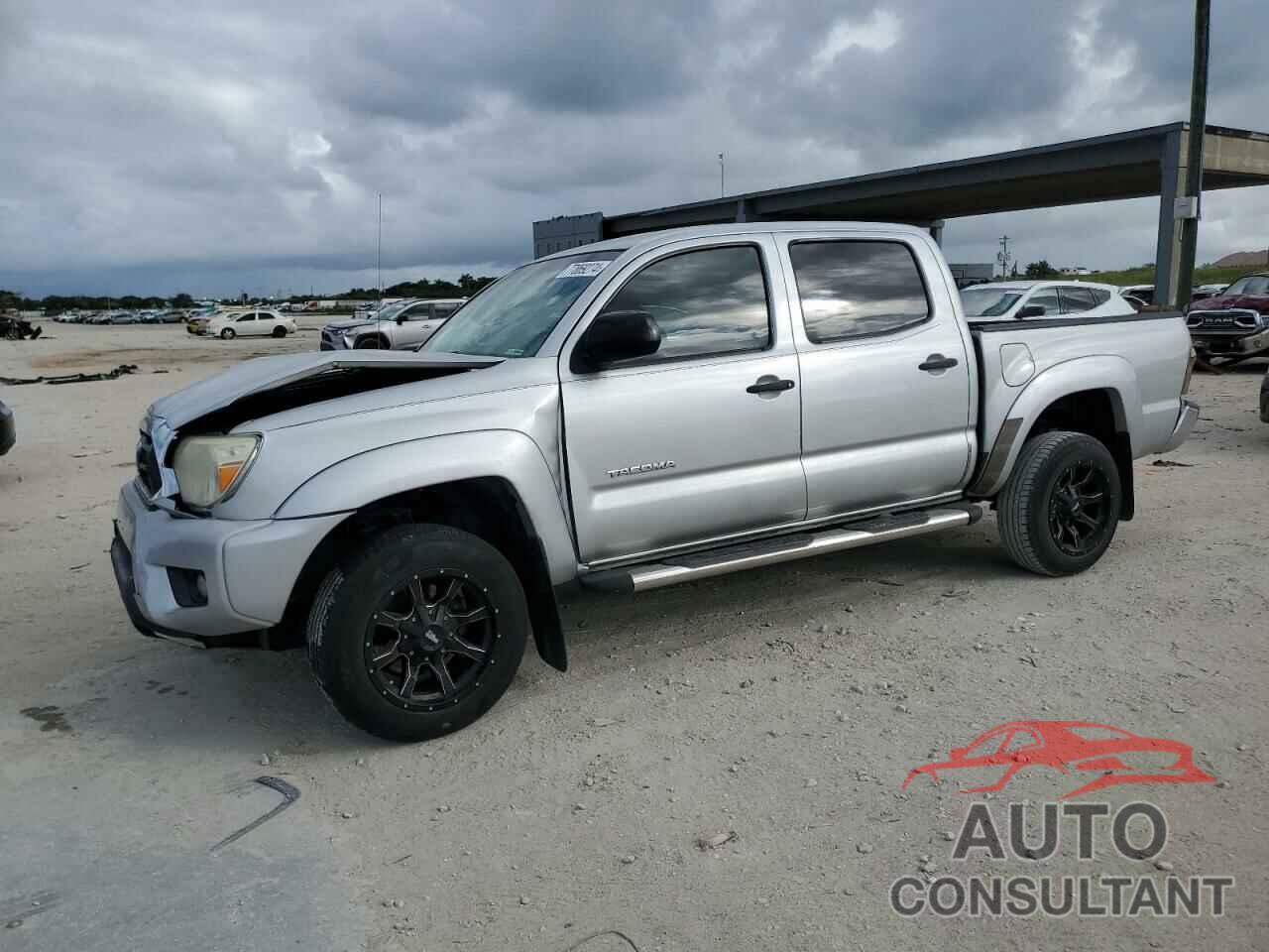 TOYOTA TACOMA 2013 - 5TFJU4GN7DX034550