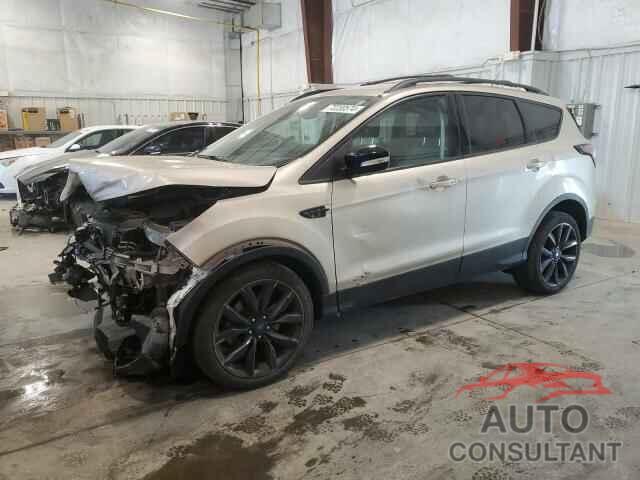 FORD ESCAPE 2017 - 1FMCU9JD4HUC74647