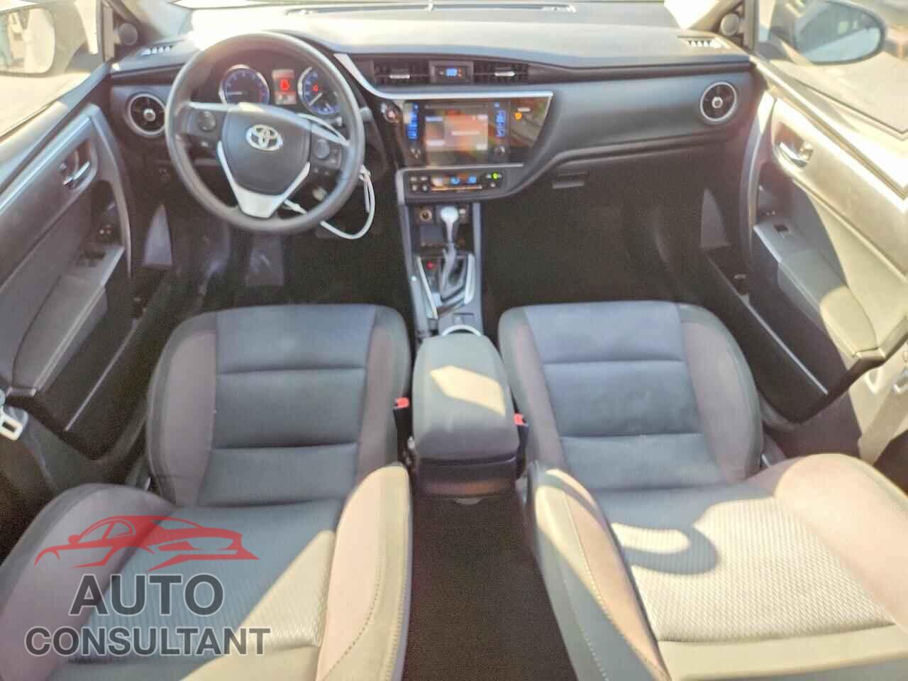 TOYOTA COROLLA 2017 - 2T1BURHEXHC940616