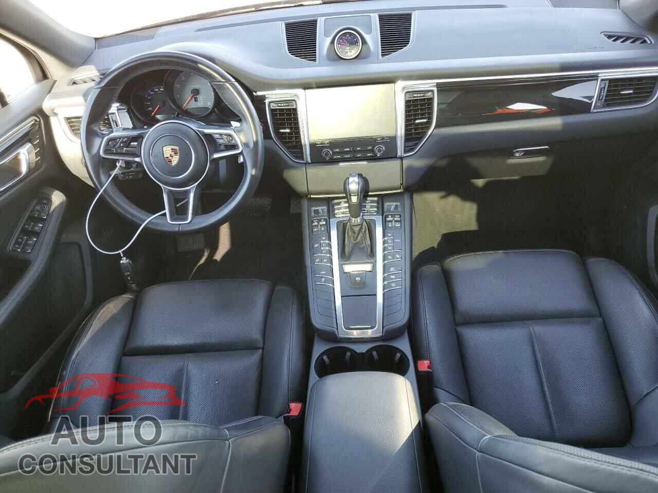 PORSCHE MACAN 2017 - WP1AB2A52HLB11176