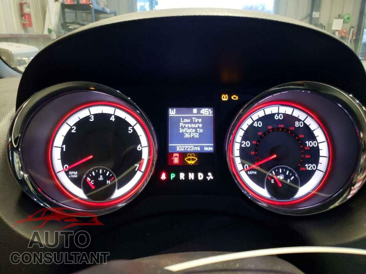 DODGE CARAVAN 2017 - 2C4RDGEG5HR769265