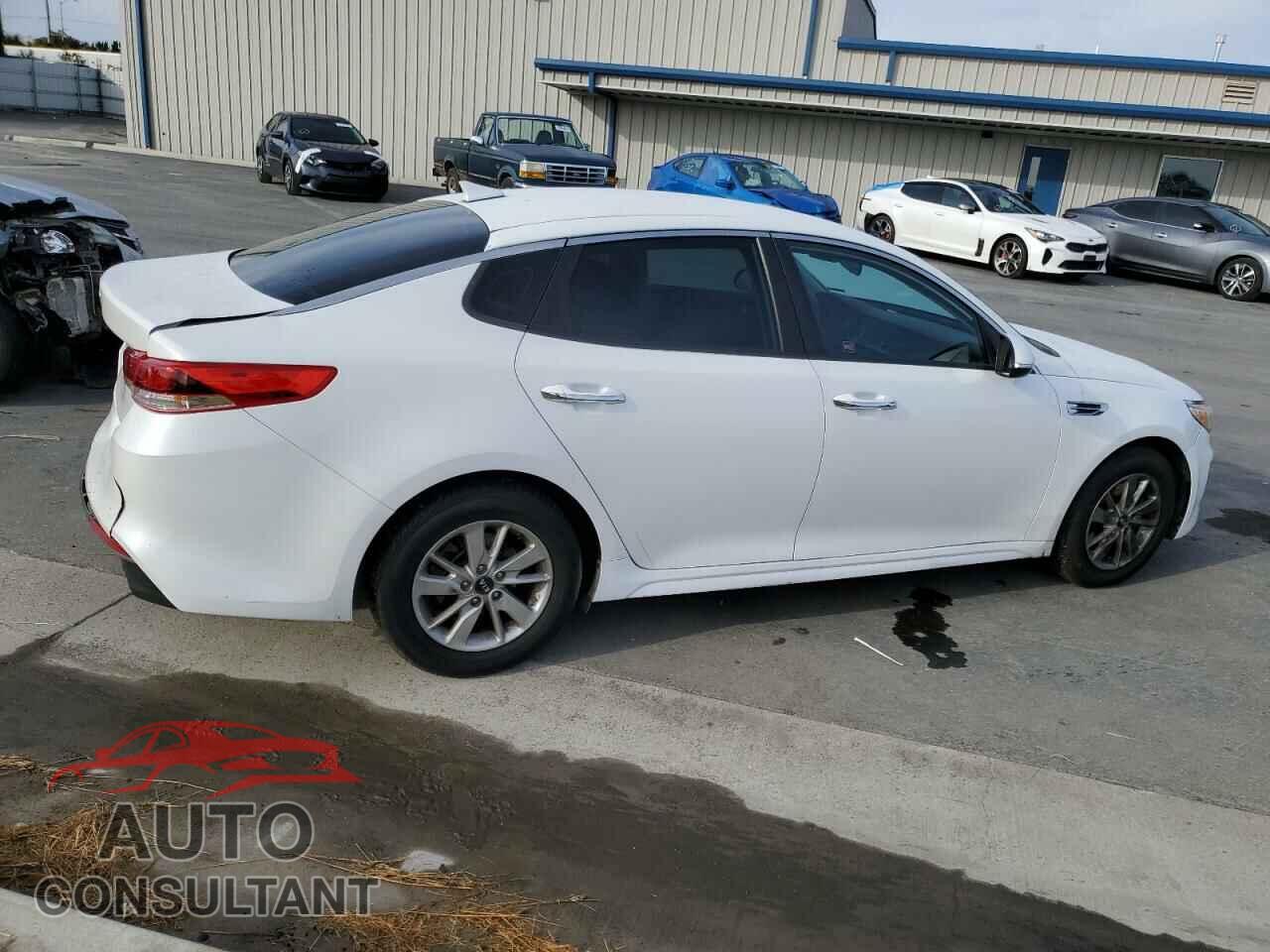KIA OPTIMA 2016 - 5XXGT4L37GG040152