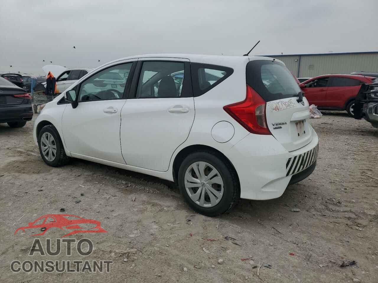 NISSAN VERSA 2017 - 3N1CE2CP3HL360948