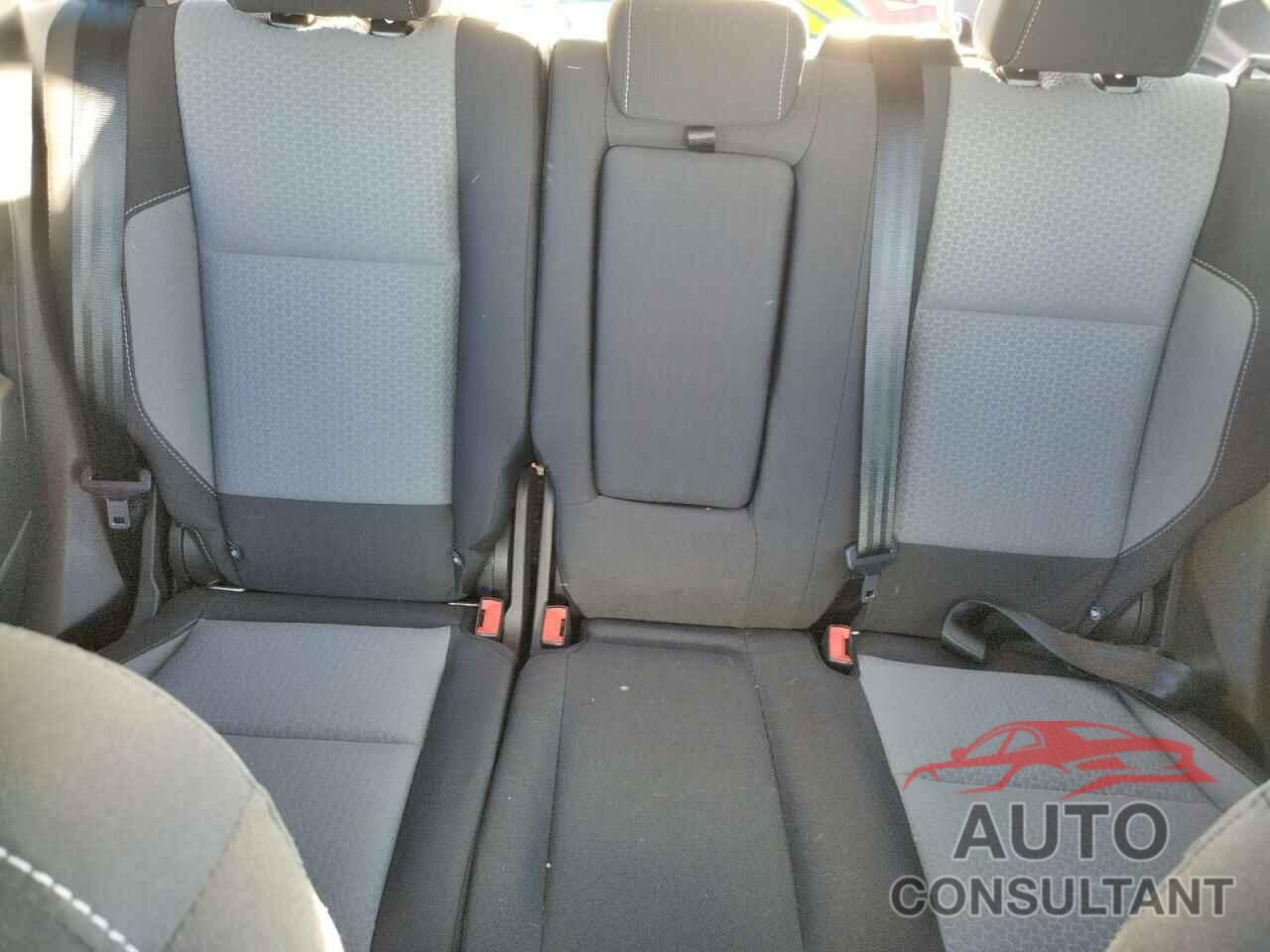FORD ESCAPE 2019 - 1FMCU0GD5KUB10799