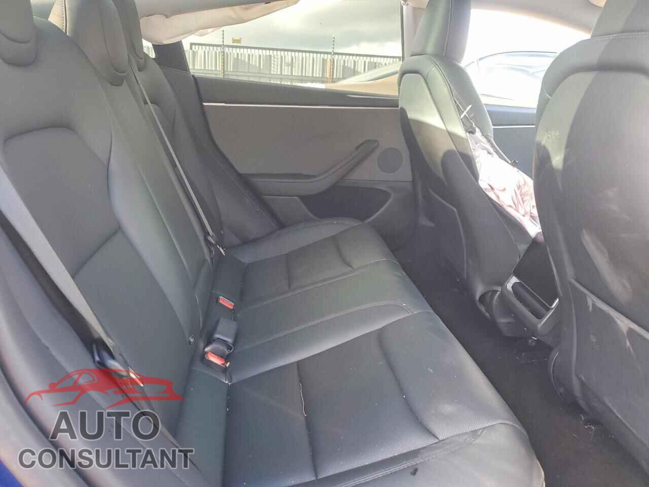 TESLA MODEL 3 2024 - 5YJ3E1EAXRF841702