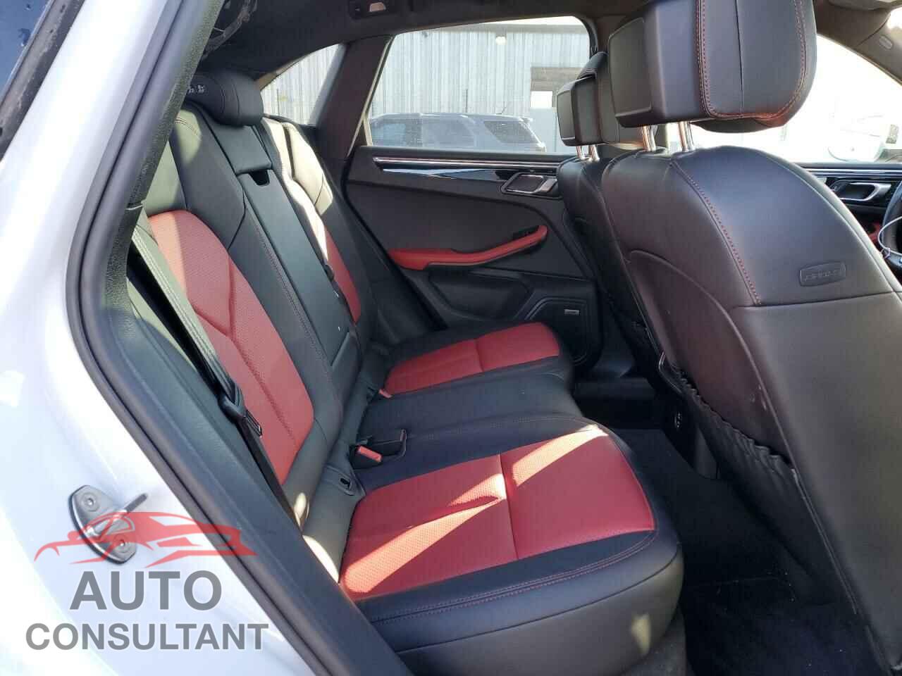 PORSCHE MACAN 2021 - WP1AB2A5XMLB35946