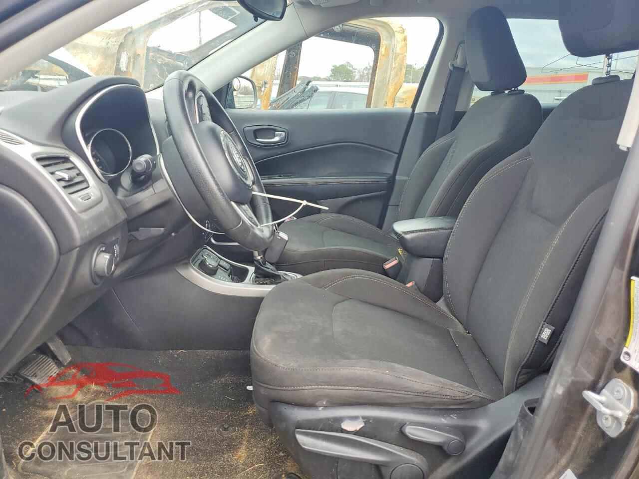JEEP COMPASS 2017 - 3C4NJDAB8HT635363