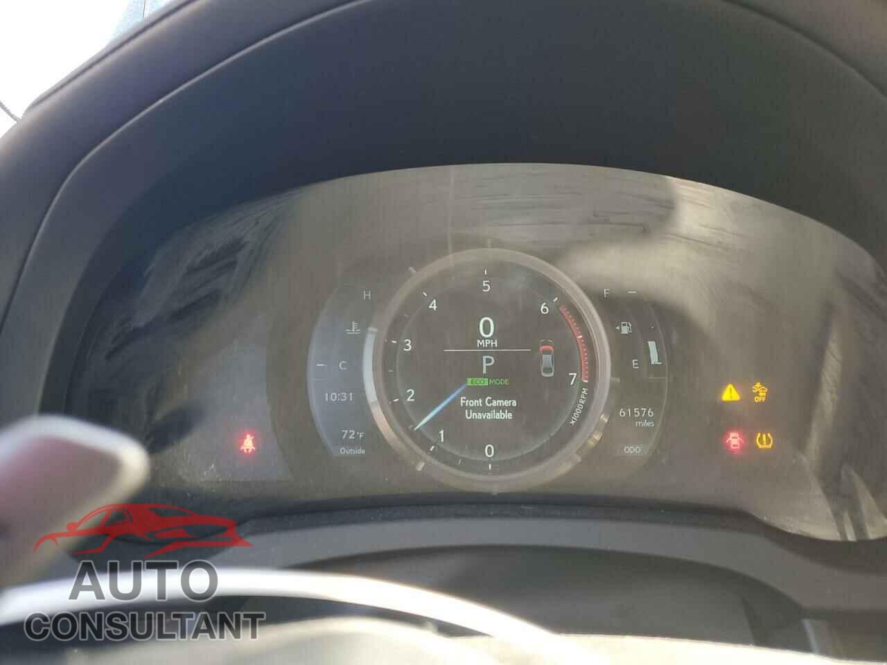 LEXUS IS 2019 - JTHBA1D20K5099897