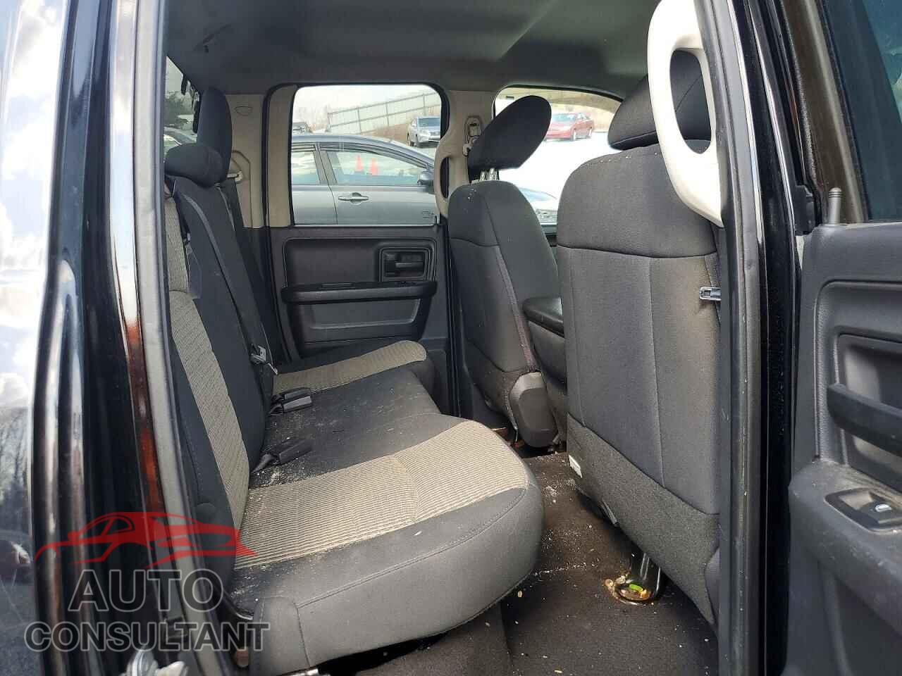 DODGE RAM 1500 2012 - 1C6RD6FT8CS258928