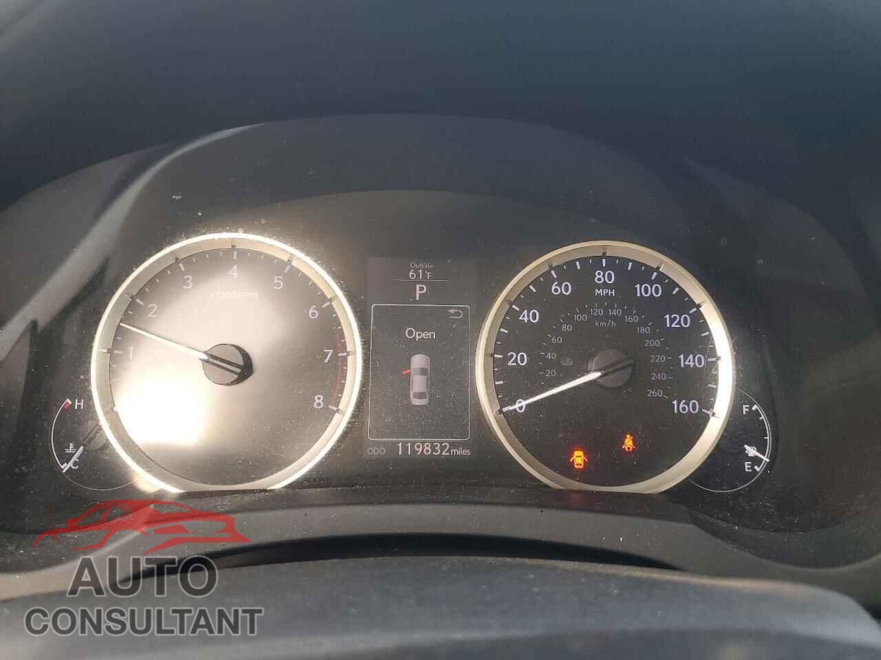 LEXUS IS 2016 - JTHCM1D23G5001108