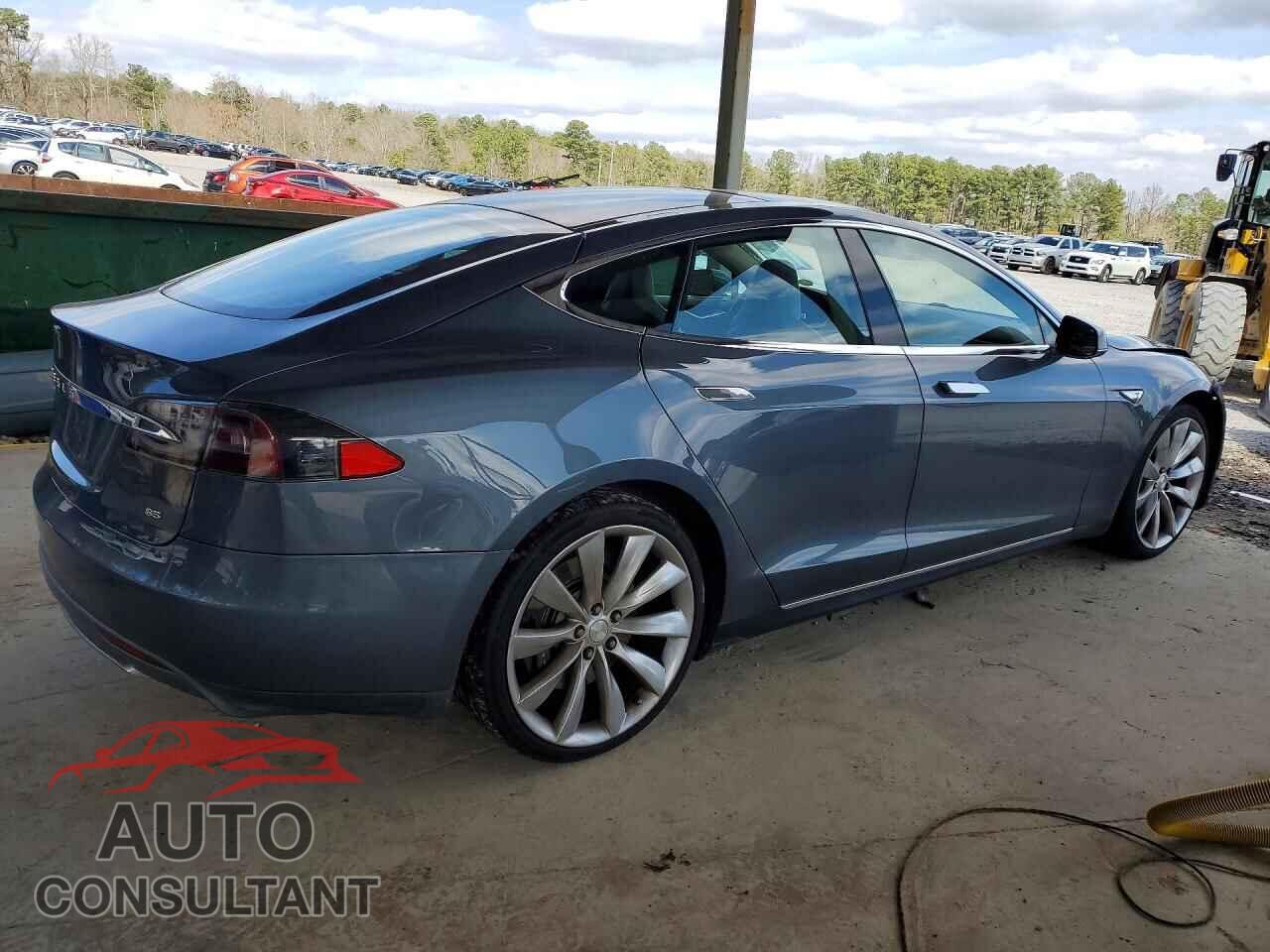 TESLA MODEL S 2012 - 5YJSA1DN2CFP02389
