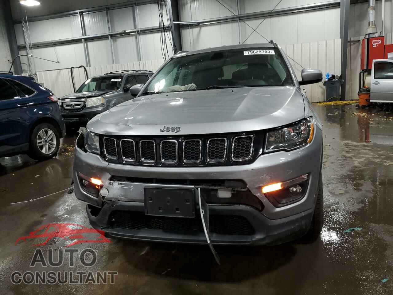 JEEP COMPASS 2017 - 3C4NJDBB0HT597349