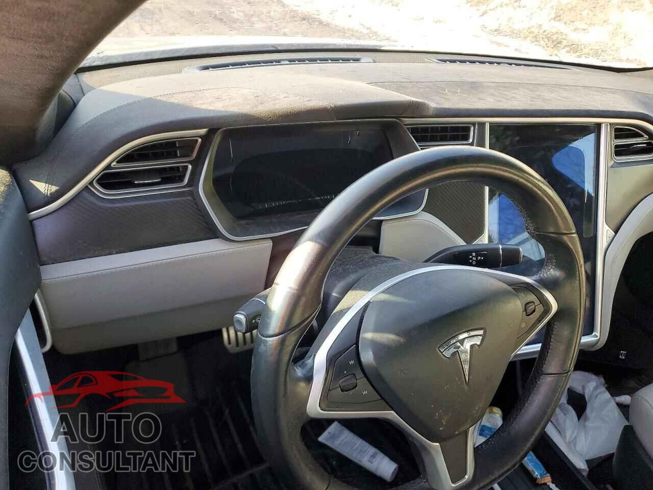 TESLA MODEL S 2015 - 5YJSA1E4XFF116419