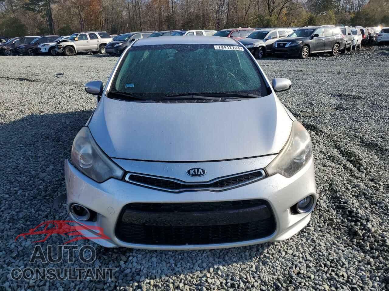 KIA FORTE 2014 - KNAFX6A80E5250701