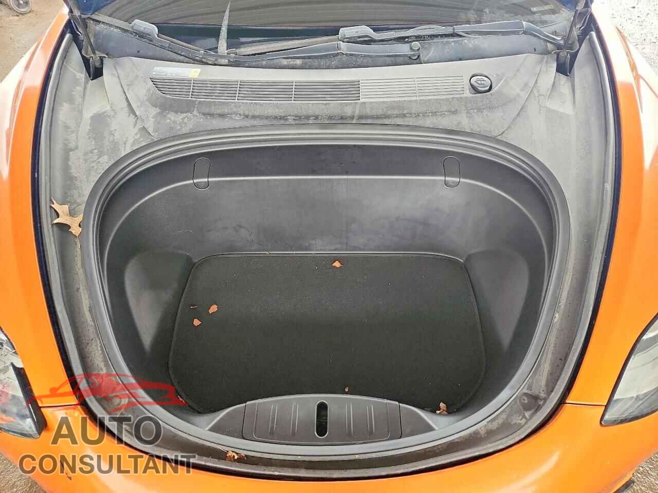 TESLA MODEL 3 2018 - 5YJ3E1EB6JF064383