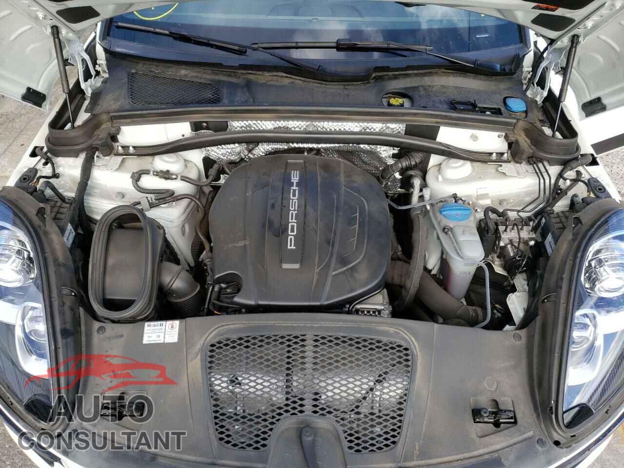 PORSCHE MACAN 2018 - WP1AA2A56JLB21363