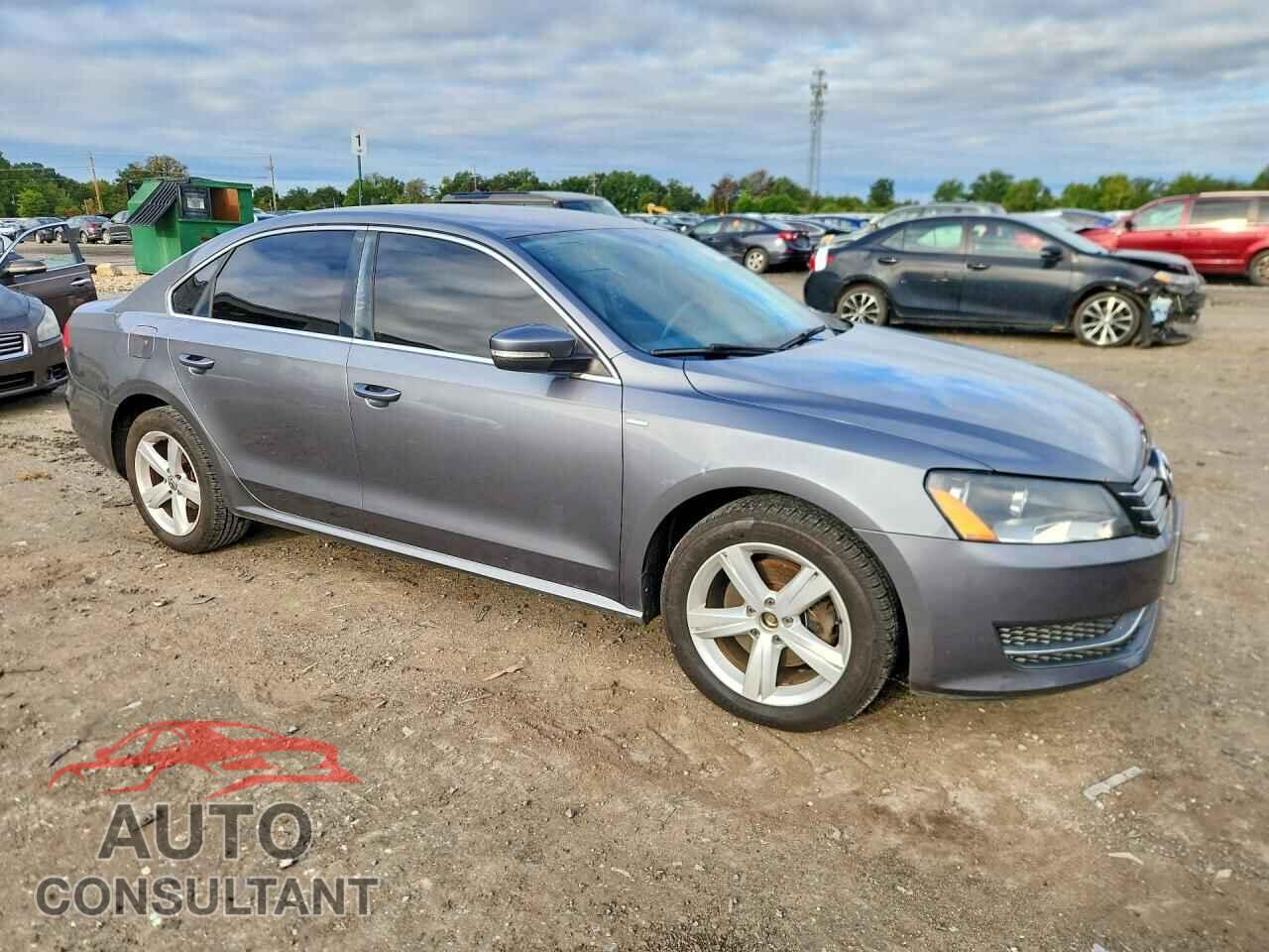 VOLKSWAGEN PASSAT 2014 - 1VWAT7A30EC043785