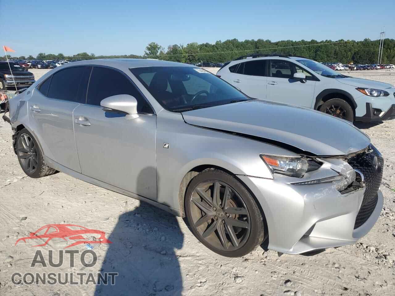 LEXUS IS 2014 - JTHBE1D27E5012831