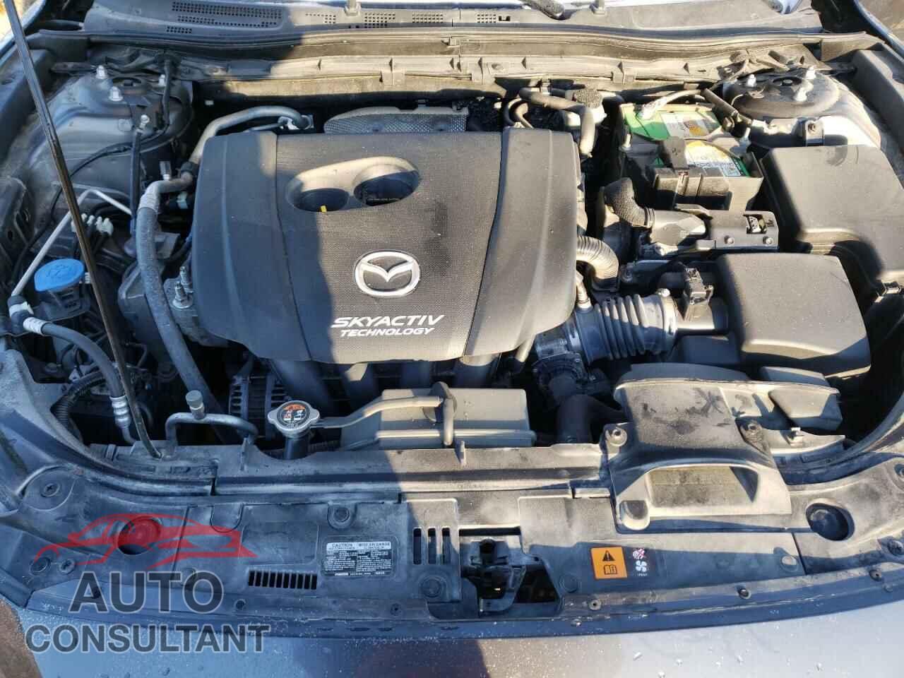 MAZDA 3 2017 - 3MZBN1L75HM137871