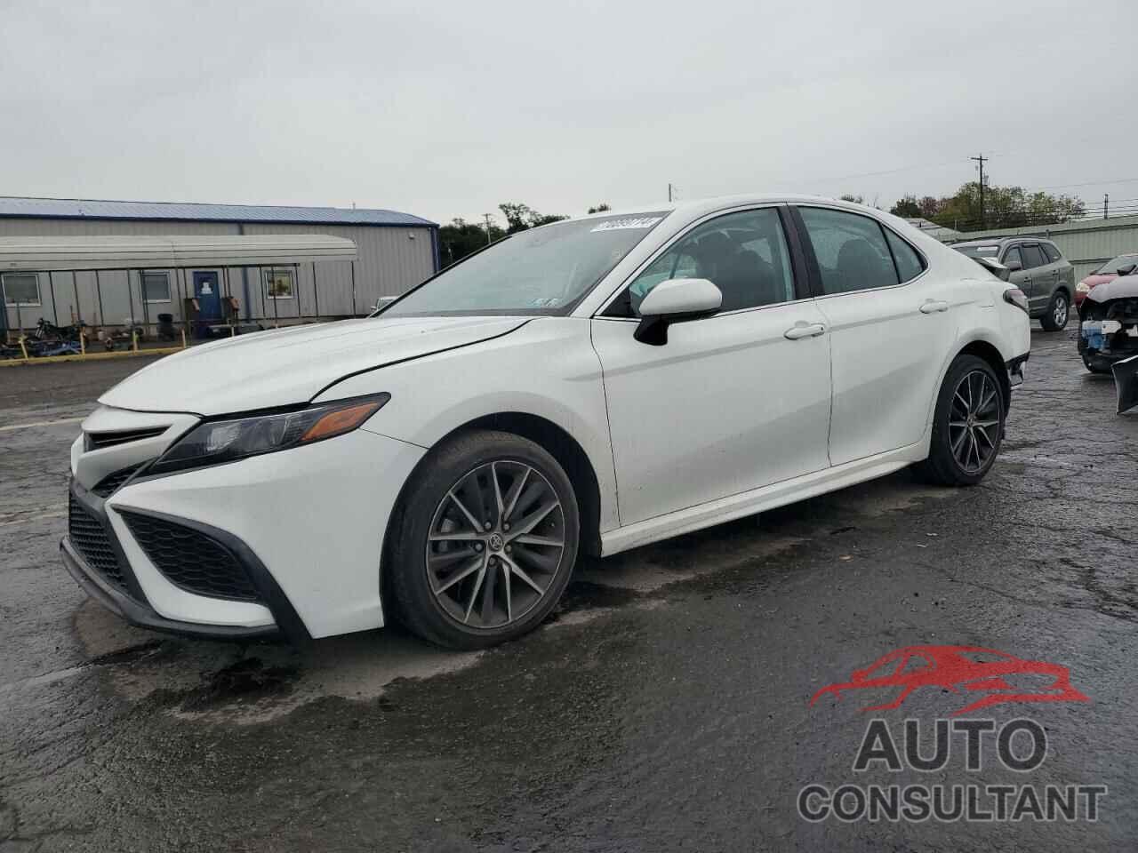 TOYOTA CAMRY 2021 - 4T1G11AK4MU430092