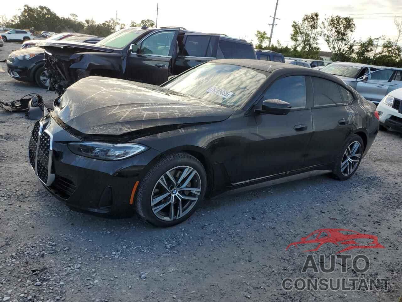 BMW 4 SERIES 2022 - WBA63AV04NFM04307