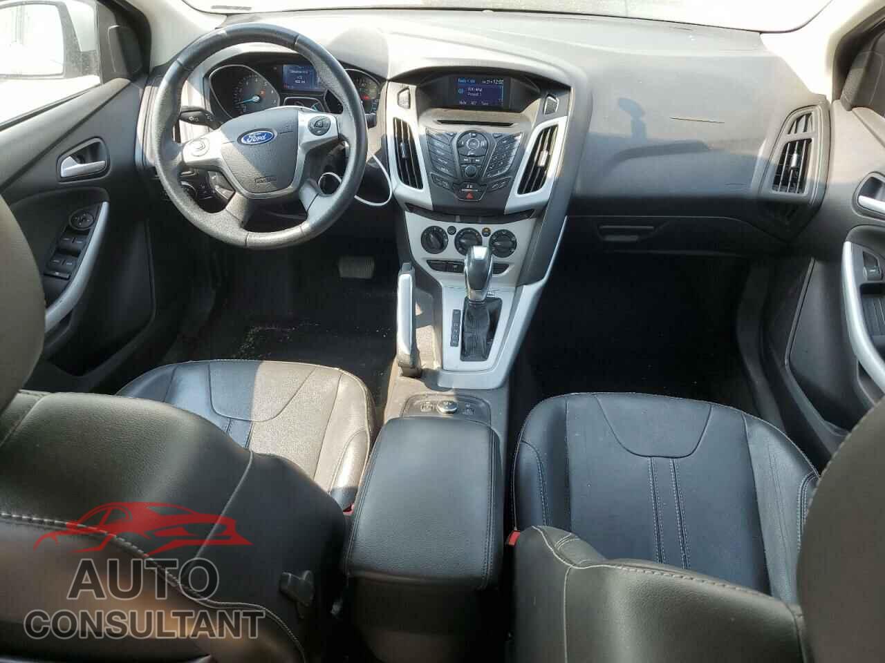 FORD FOCUS 2014 - 1FADP3F22EL110454